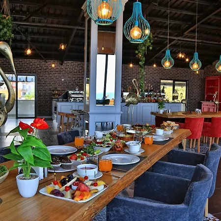Yildiz Life 3* Trabzon