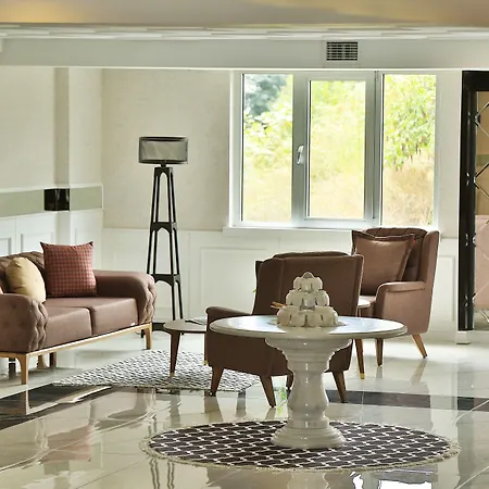 ホテル Yildiz Life トラブゾン