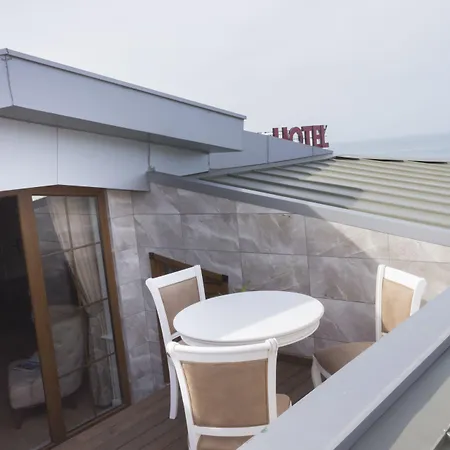 Yildiz Life Hotel
