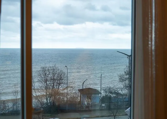 מלון Yildiz Life 4*